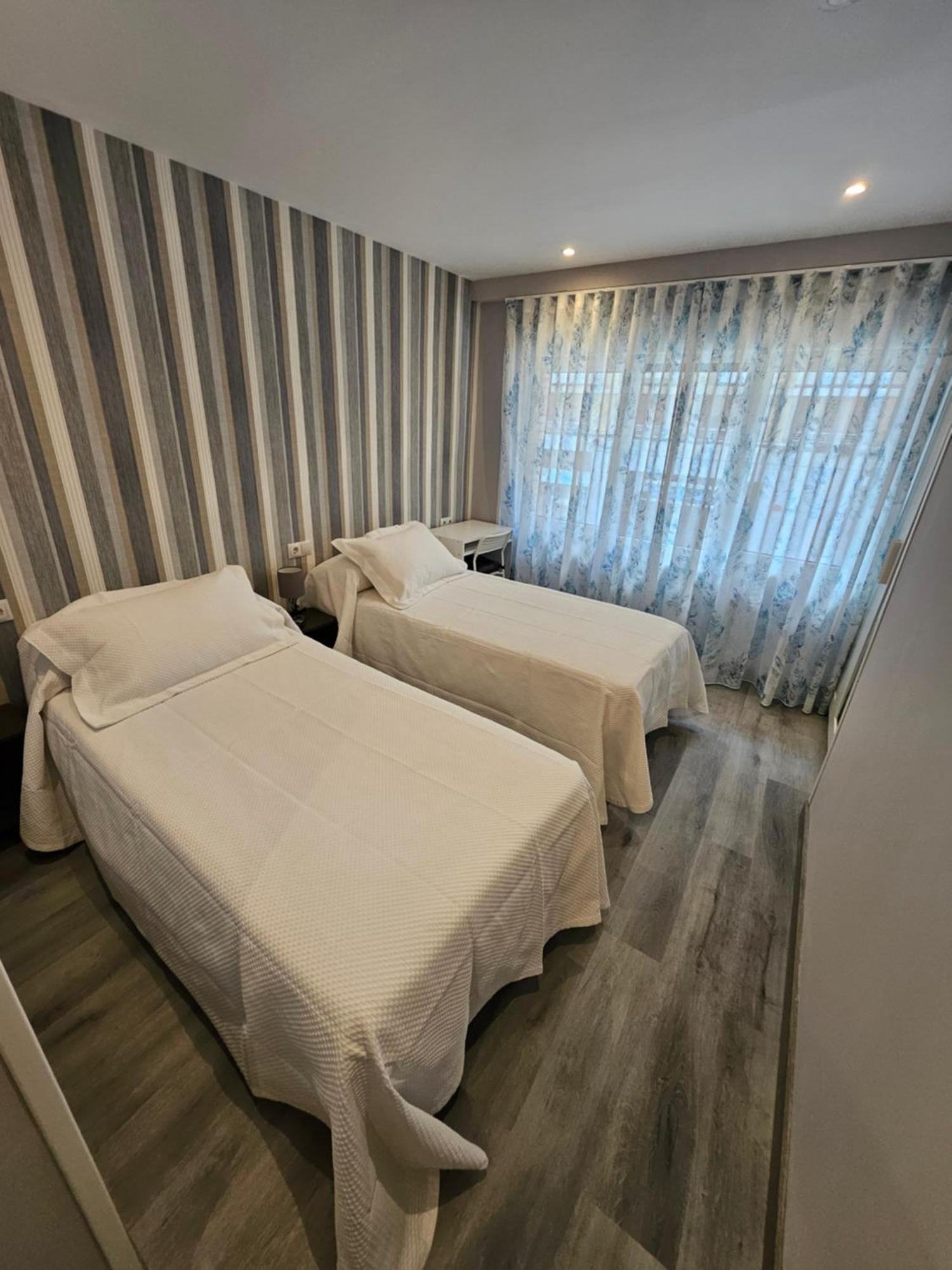 Hostal Foncalada Oviedo Eksteriør billede