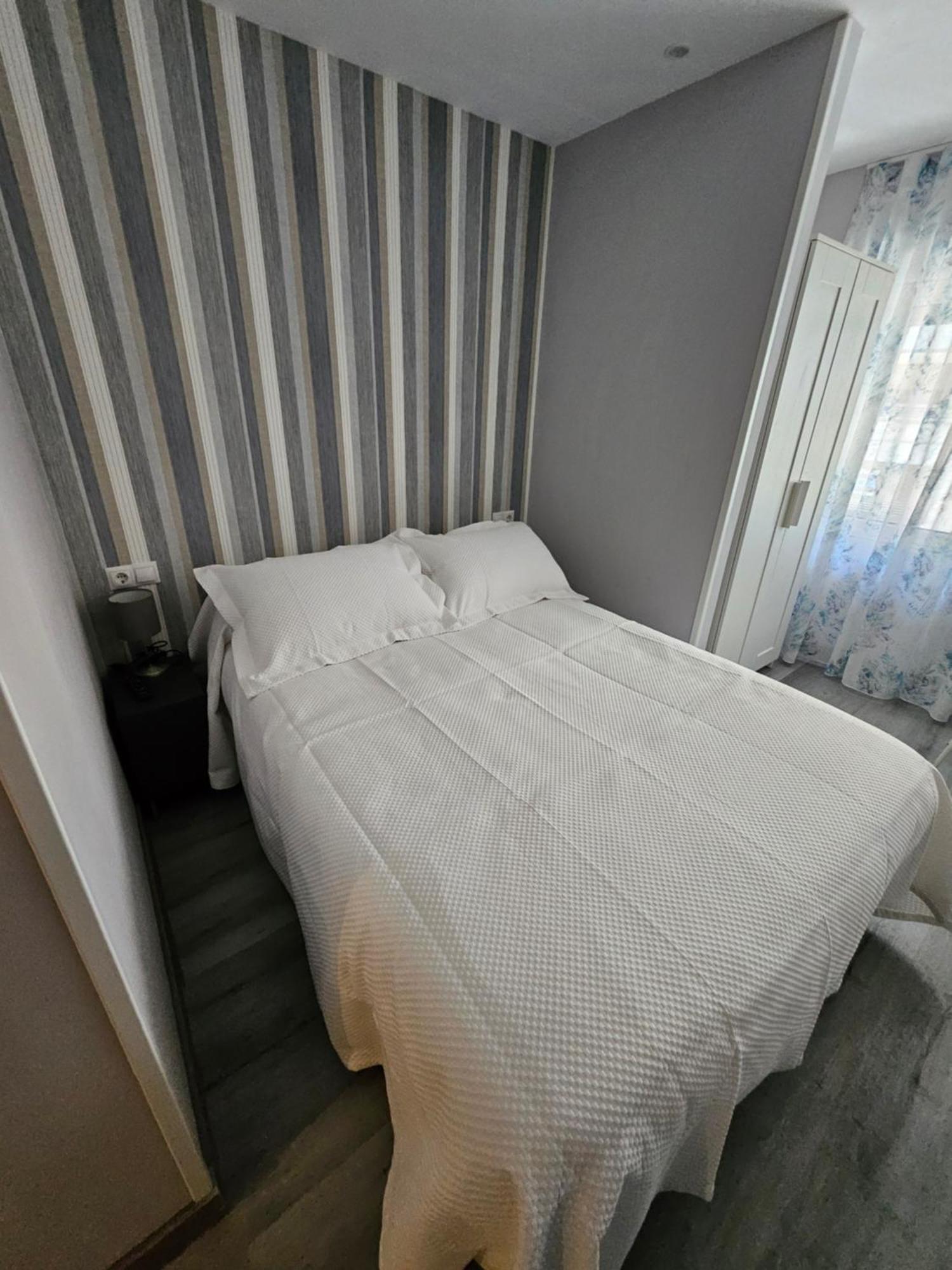 Hostal Foncalada Oviedo Eksteriør billede